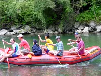 Konfirmationslager River Rafting — Bild aus lizenzfreier Bilderdatenbank.
Zur Verfügung gestellt von www.kirchenweb.ch -
Internet- und Kommunikationsplattform für Kirchen, Kirchgemeinden, Pfarreien und kirchliche Organisationen.